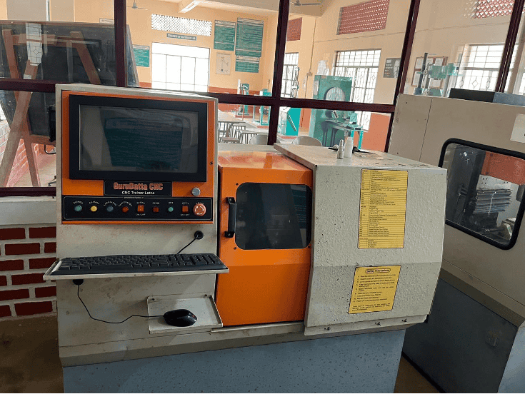 CNC Lab Pic2